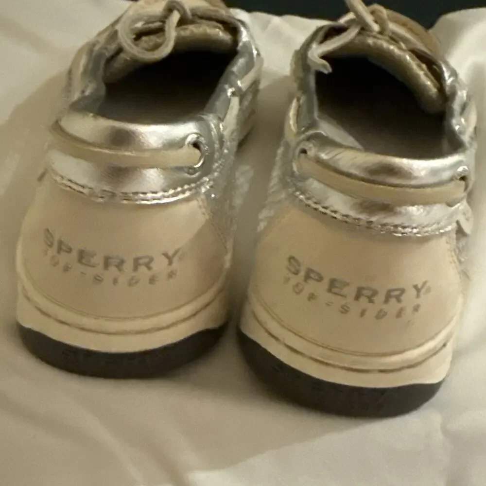 Sperry top sider